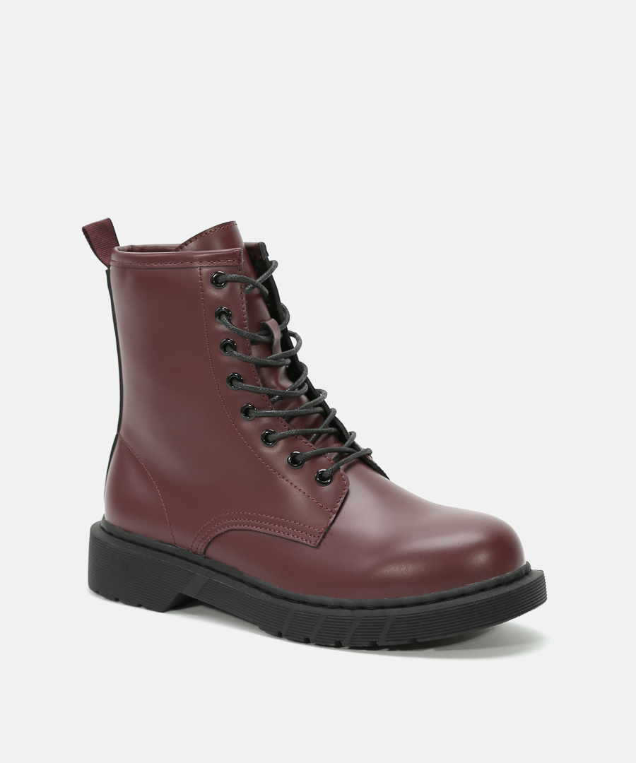 Botines planos militares image number null